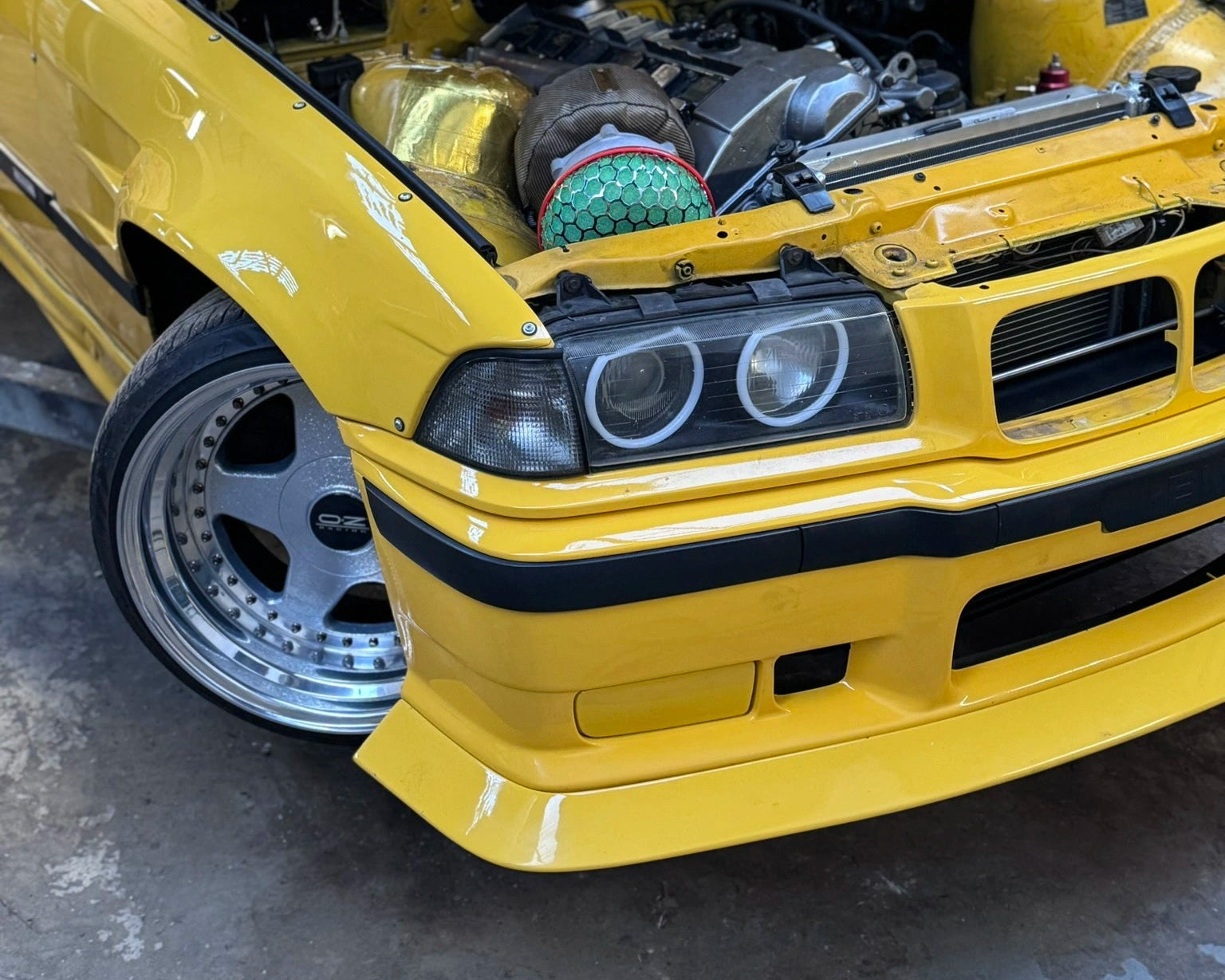 Drift Banana zijn Turbo M50 E36 Drift Auto